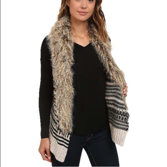 BB Dakota Jase Faux Fur trim sweater vest L - Picture 10 of 10